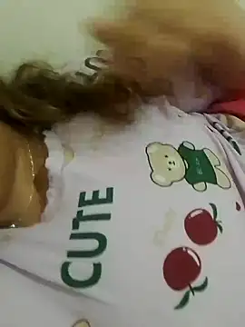 Snapshot of houda_sex_hot chatting on October 15, 2025, 8:50 pm houda sex hot online show from October 15, 2025, 8:50 pm