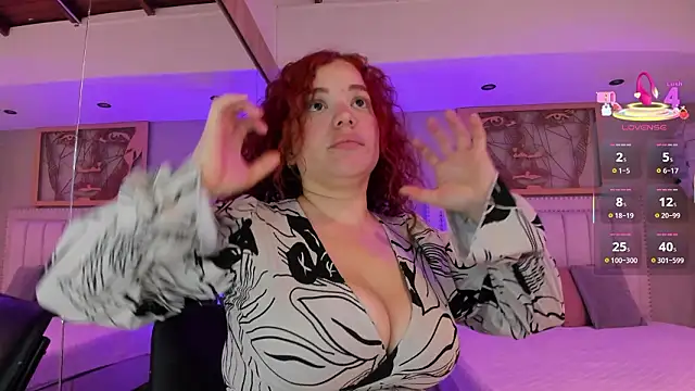 ebbafernandez  online show from February 10, 2026, 11:42 am