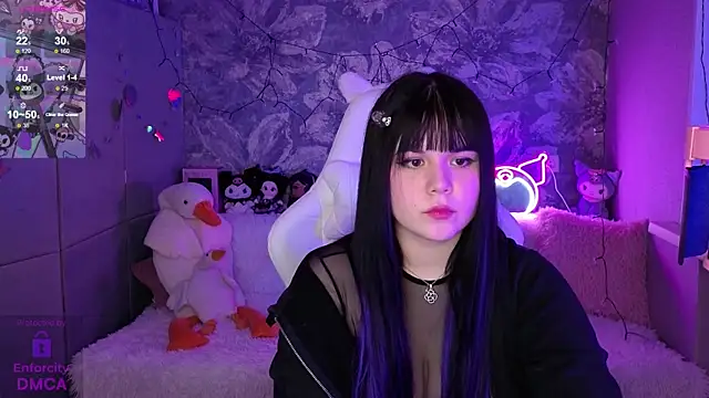 ClaireFaers  online show from October 12, 2025, 5:03 pm