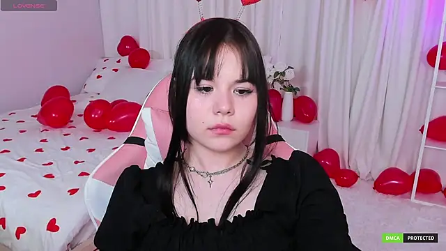 ClaireFaers  online show from February 14, 2025, 5:25 pm