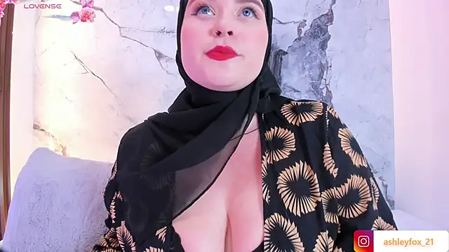 Snapshot of ashleyfox_01 chatting on March 22, 2025, 4:04 pm ashleyfox 01 online show from March 22, 2025, 4:04 pm