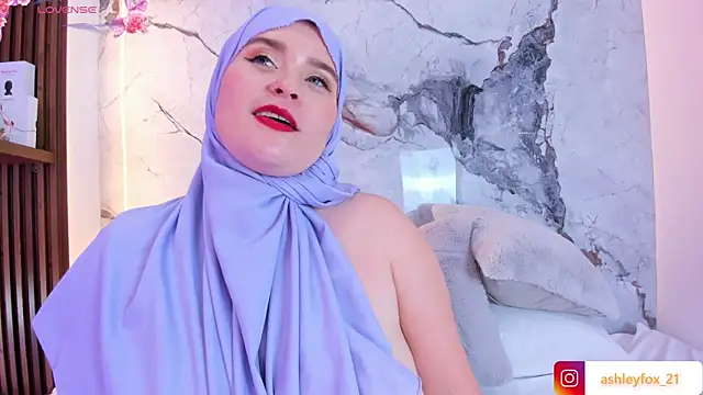 Snapshot of ashleyfox_01 chatting on March 20, 2025, 3:14 pm ashleyfox 01 online show from March 20, 2025, 3:14 pm