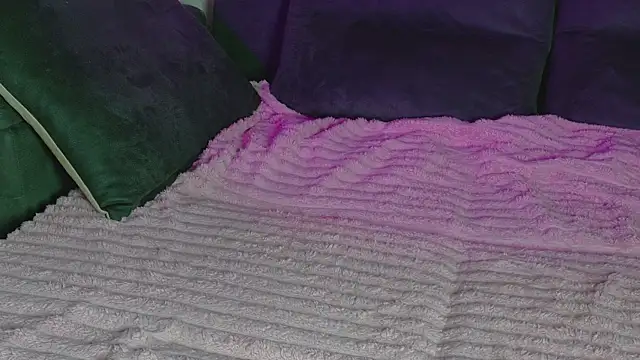 Starstormy online show from November 3, 2025, 5:16 pm