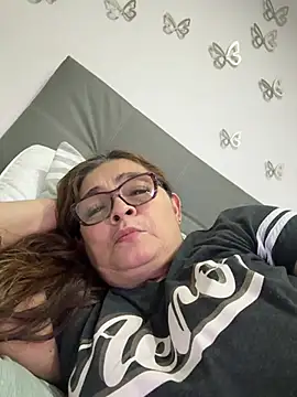 Snapshot of AntonellaAlondra4 chatting on February 11, 2026, 2:55 am AntonellaAlondra4 online show from February 11, 2026, 2:55 am