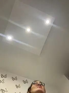 Snapshot of AntonellaAlondra4 chatting on February 22, 2026, 3:31 am AntonellaAlondra4 online show from February 22, 2026, 3:31 am