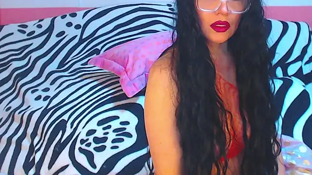 Snapshot of Ary_z chatting on February 20, 2026, 10:22 pm Ary z online show from February 20, 2026, 10:22 pm