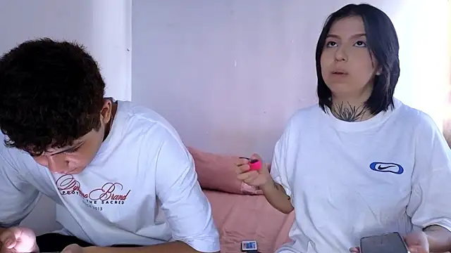 Snapshot of kitty_of_nighttt chatting on February 4, 2026, 7:09 pm kitty of nighttt online show from February 4, 2026, 7:09 pm