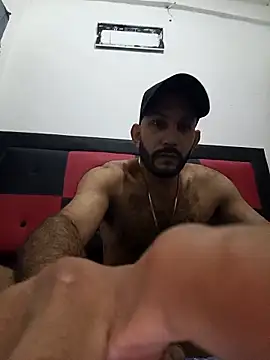 Snapshot of arqui009 chatting on December 22, 2025, 8:14 am arqui009 online show from December 22, 2025, 8:14 am