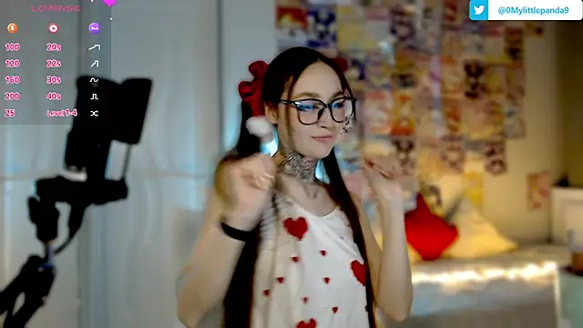 Milky way UwU online show from March 16, 2025, 1:07 am