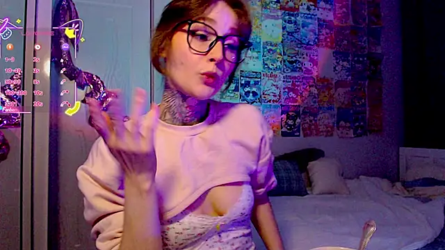 Snapshot of Milky_way_UwU chatting on March 22, 2026, 3:13 pm Milky way UwU online show from March 22, 2026, 3:13 pm