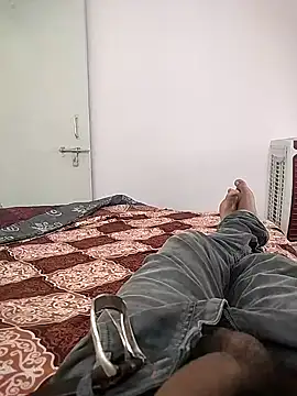 Snapshot of Sanjaysharmarbl chatting on November 2, 2025, 7:35 am Sanjaysharmarbl online show from November 2, 2025, 7:35 am