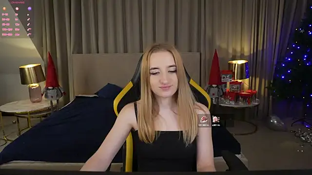 Tess LovelyWest online show from December 23, 2024, 7:52 pm