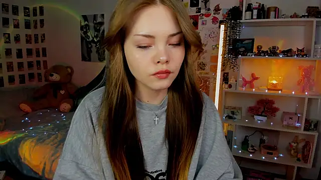 AkiraKatsu online show from March 14, 2026, 10:54 am