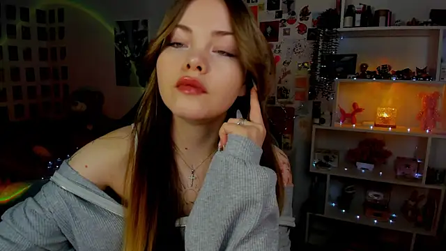 AkiraKatsu online show from March 7, 2026, 9:59 am