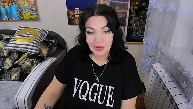 Lady Boom Wild  online show from February 19, 2026, 8:17 pm