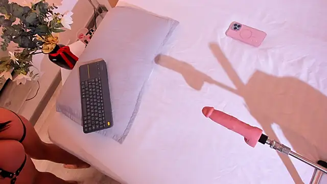 Astorath angel  online show from April 10, 2026, 12:23 pm