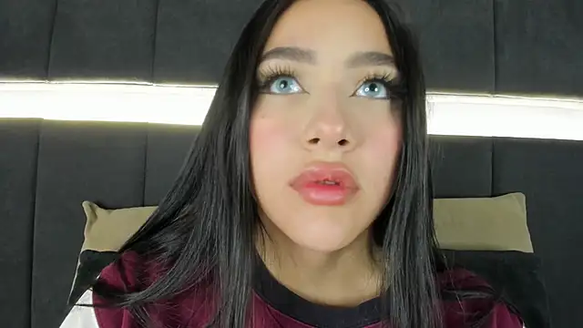 nicolle pierce online show from September 29, 2025, 2:34 pm