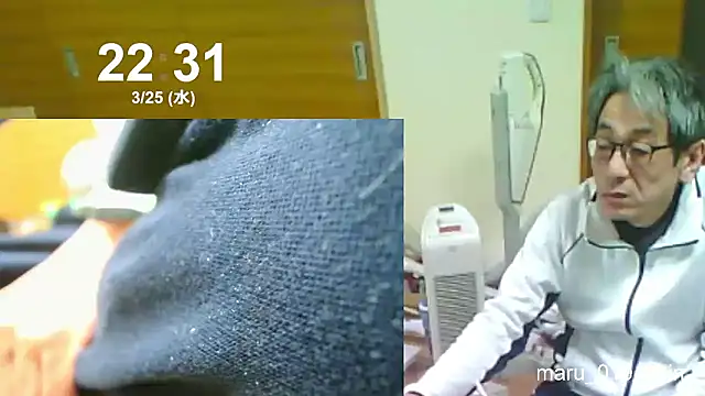 mama010-chan online show from March 25, 2026, 1:32 pm