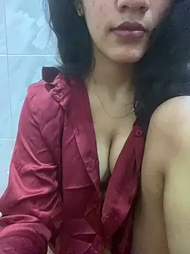 Divyaa69 online show from January 27, 2025, 3:50 pm