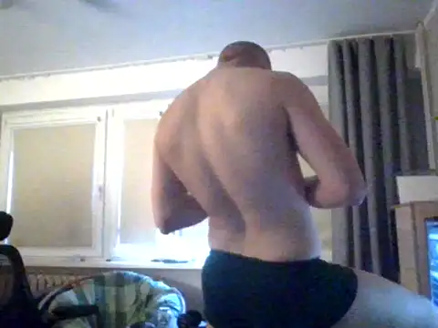 seniorVargas online show from April 3, 2026, 6:09 am