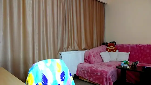 Snapshot of EdithCharm chatting on February 3, 2026, 4:23 pm EdithCharm online show from February 3, 2026, 4:23 pm