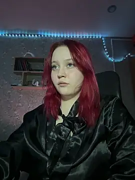 KarolinaCherry online show from December 2, 2024, 4:26 pm