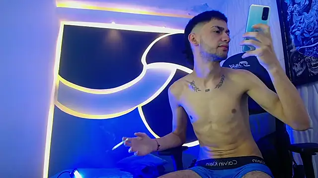 jeysexyboy 2 online show from December 8, 2024, 8:47 pm