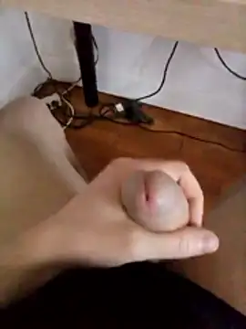 Snapshot of lovedoggy03 chatting on February 15, 2026, 1:54 pm lovedoggy03 online show from February 15, 2026, 1:54 pm