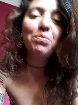 sweetbabyass online show from December 5, 2025, 7:23 pm