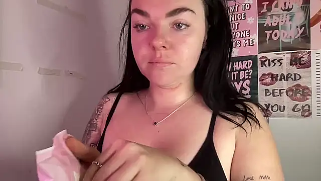 yorkshiregal online show from February 16, 2026, 7:51 am