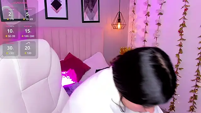 Snapshot of MiaDlucca chatting on March 1, 2025, 5:16 pm MiaDlucca online show from March 1, 2025, 5:16 pm