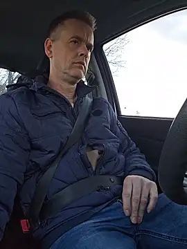 Hectorthyssen1 online show from March 26, 2026, 4:16 pm