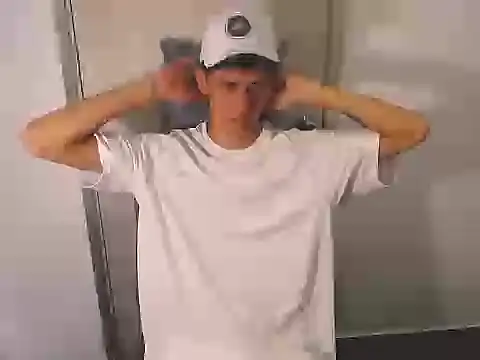 Snapshot of TESEO_HOT chatting on February 2, 2026, 2:49 pm TESEO HOT online show from February 2, 2026, 2:49 pm