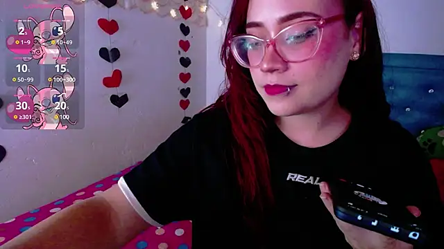 zarquita99 online show from March 8, 2025, 9:06 am