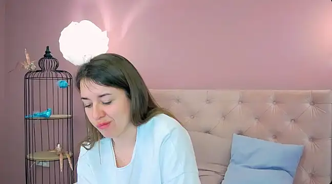 LeonnaJones online show from February 20, 2025, 3:52 pm