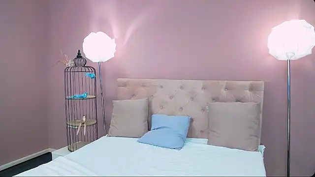 LeonnaJones online show from February 22, 2025, 6:28 am