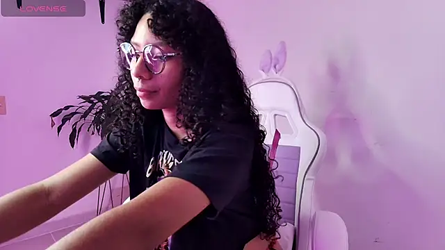 Elektra williams online show from February 7, 2025, 10:52 pm