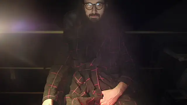 contemptumundi888 online show from February 18, 2025, 9:09 pm