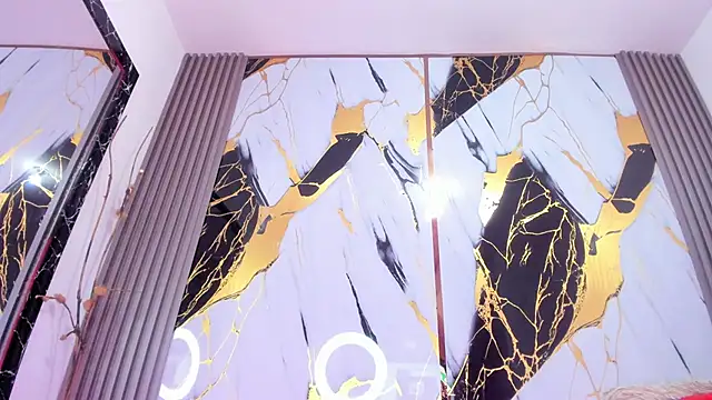 Snapshot of sophiee_evanss_ chatting on January 20, 2025, 9:24 am sophiee evanss online show from January 20, 2025, 9:24 am