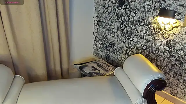 Snapshot of cami_latinsex chatting on December 21, 2024, 5:47 am cami latinsex online show from December 21, 2024, 5:47 am
