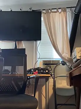 Snapshot of TacosSenpai chatting on September 26, 2025, 7:10 pm TacosSenpai online show from September 26, 2025, 7:10 pm