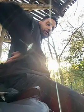 Snapshot of TacosSenpai chatting on November 4, 2025, 8:34 pm TacosSenpai online show from November 4, 2025, 8:34 pm