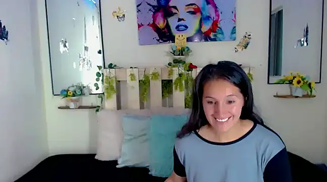 Sharon et Khloe12 online show from January 10, 2025, 5:15 am