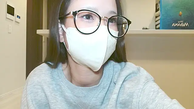  hina chan  online show from November 7, 2025, 1:59 pm