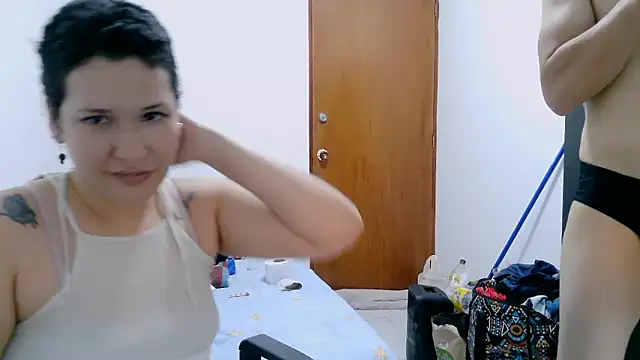 Snapshot of luxandracon23 chatting on February 9, 2026, 10:41 pm luxandracon23 online show from February 9, 2026, 10:41 pm