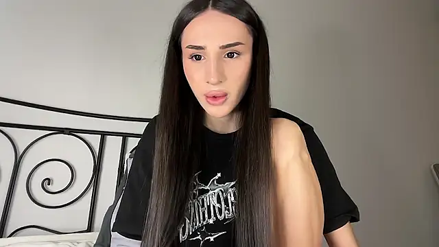 Kim Oberlin  online show from March 29, 2026, 11:12 am