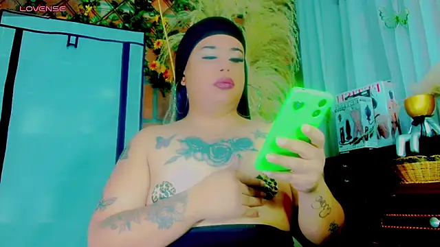 nauthyvalentina online show from July 2, 2026, 5:30 pm