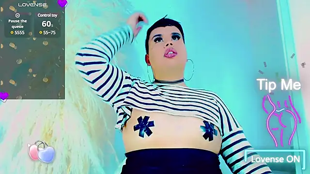 nauthyvalentina online show from February 12, 2025, 4:55 pm