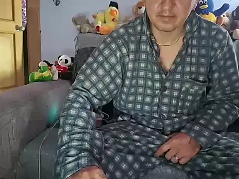 Snapshot of yazforeSolo chatting on January 12, 2026, 1:51 pm yazforeSolo online show from January 12, 2026, 1:51 pm