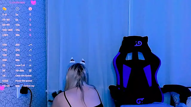 Snapshot of JaneLaJewel chatting on November 25, 2025, 1:55 pm JaneLaJewel online show from November 25, 2025, 1:55 pm